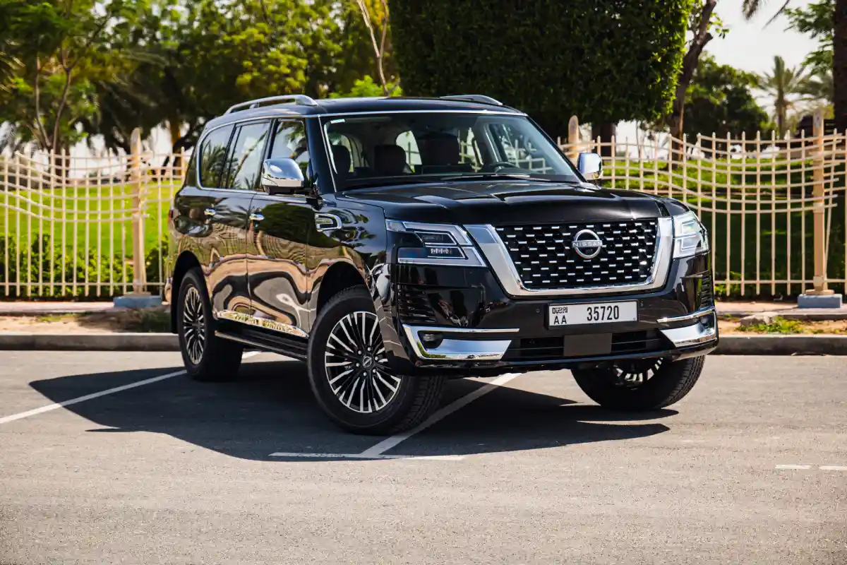 Rent Nissan Patrol SE Platinum in Dubai